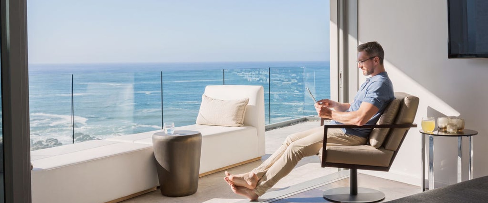 Living in a Beach House: Pros and Cons of Coastal Living